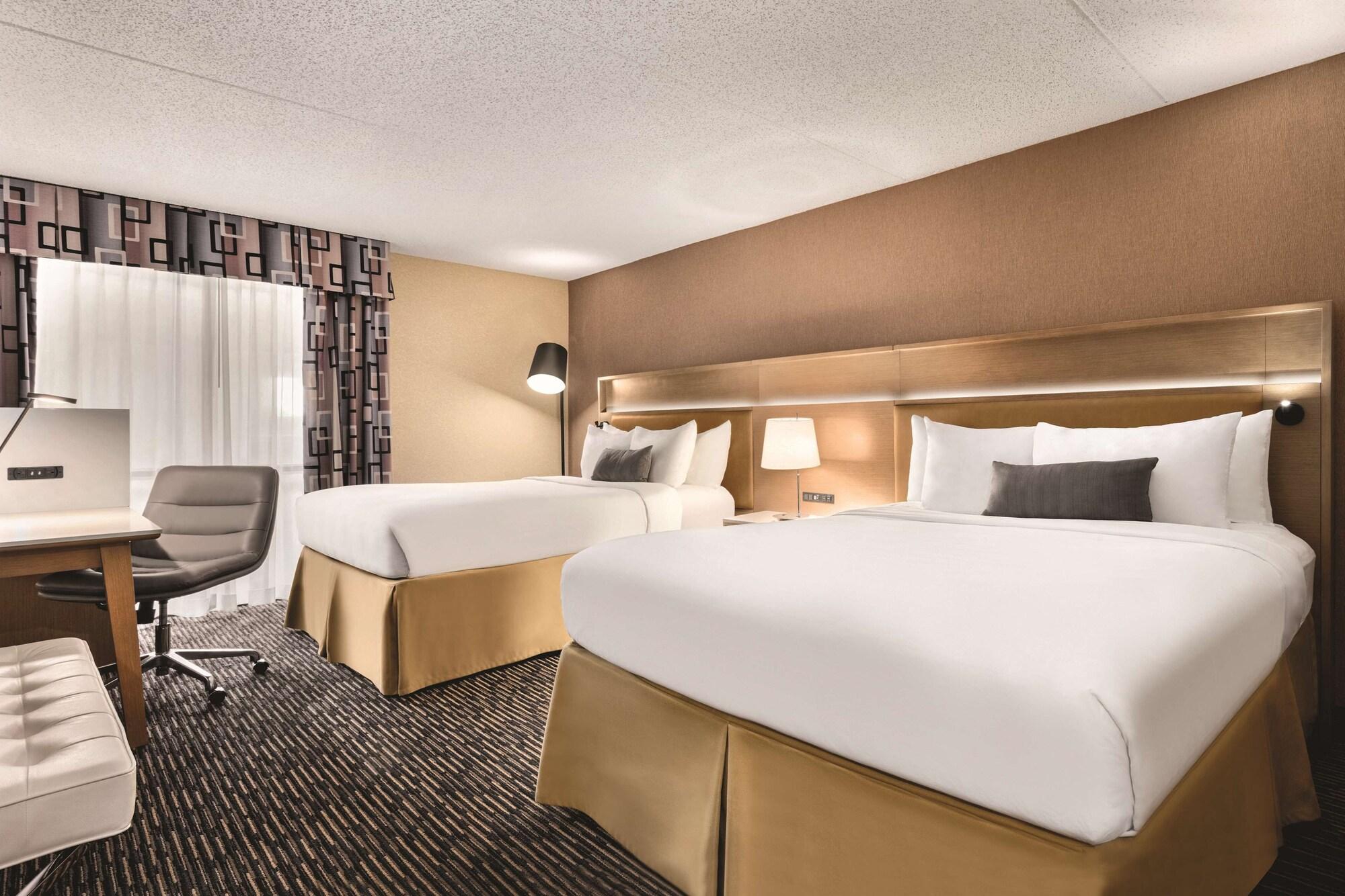 فندق Wyndham Garden Conference Center Champaign - Urbana المظهر الخارجي الصورة