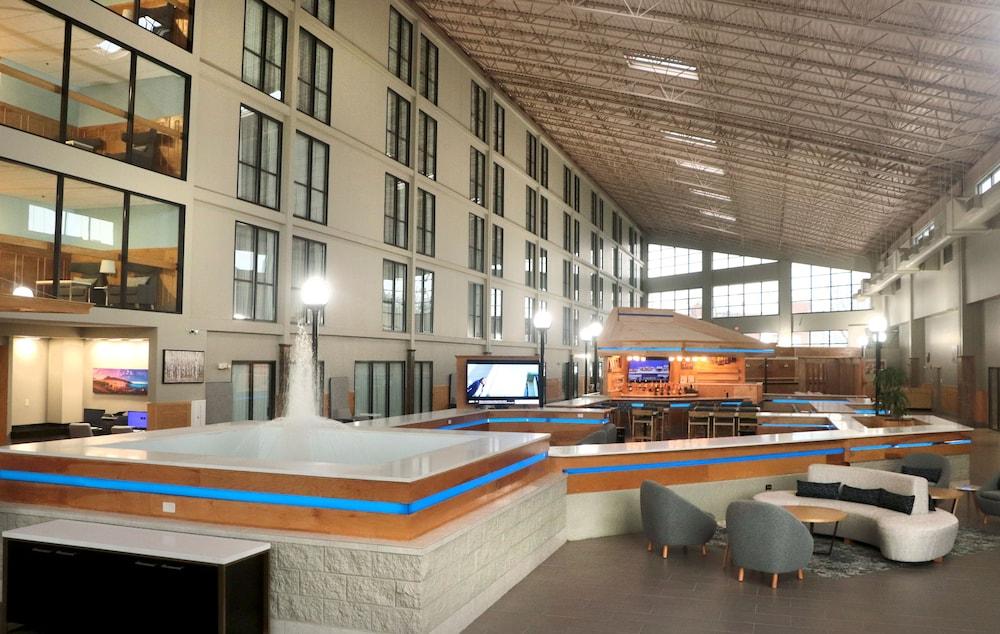 فندق Wyndham Garden Conference Center Champaign - Urbana المظهر الخارجي الصورة